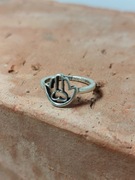 Srebrny Sygnet z Sercem i dłonią  – Vintage / Y2K / Swag