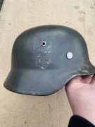 HEŁM NIEMIECKI M35 RESZTKI KALKI WAFFEN SS KOMPLETNY