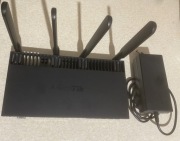 Router Mikrotik RB4011iGS+5HacQ2HnD-IN