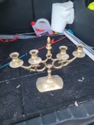 Mosiezny swiecznik na 4 swiece .