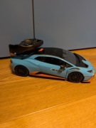 Zdalnie sterowany samochód wyścigowy 