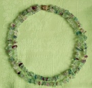 Vintage boho lata 70te naszyjnik podwójny sznur naturalny kamień fluoryt. C