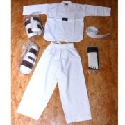 Kimono do Taekwondo dla dziecka 130 cm + ochraniacze + biały pas