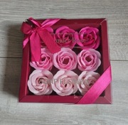 Flowerbox róże mydlane prezent Walentynki Dzień Kobiet