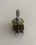 Amplituner, wzmacniacz Pioneer - Potencjometr balansu