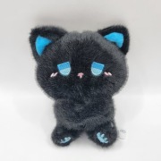 Pluszowy kot czarny niebieskie oczy maskotka kawaii