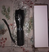 Latarka LED z zoomem bat.AAA