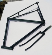Rama rowerowa (polski torowy wicher)