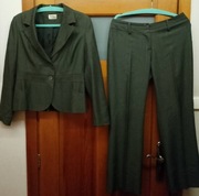 Garsonka kostium garnitur - spodnie i żakiet firmy Kerju  r. 42