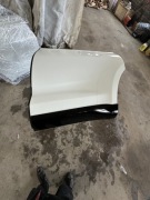 Aston martin dbx dzwi lewe tyl, iglo,  jest praktycznie cały samochód