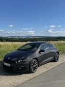 Volkswagen Scirocco 2.0 TSI 200 KM z 2009 roku w automacie