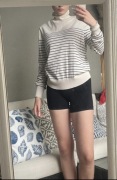 Beżowy Sweterek z H&M