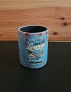 dekoracyjny, stylizowany pojemnik na długopisy