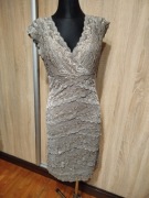 Elegancka koronkowa sukienka rozmiar 36