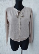 Cienki sweterek w roz M/L. 