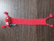 Żaba malinowa na szydełku kordonek zakładka ozdoba