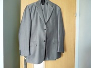 Garnitur 3 częściowy szary w prążki