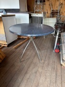 3 stoliki okrągłe 90cm