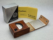 Retro miernik światła elektrycznego Gossen Ombrux z futerałem. Działa