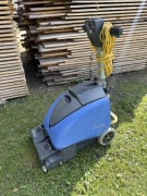 Numatic TTQ 1535s Automat szorująco-zbierający szorowarka do podłóg płytek