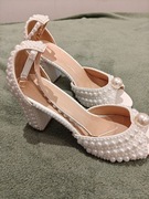 Eleganckie Białe Z Paskiem Perła Buty