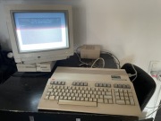 Commodore C128 + monitor Commodore 1084S + stacja 1571 – zestaw retro