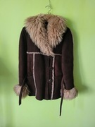 Skórzana kurtka brązowa z futrem krótka