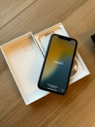 iPhone 11 64GB Black | Zestaw Etui | Pudełko