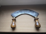 Antyczny nóż mezzaluna – tasak do siekania, kolekcjonerski