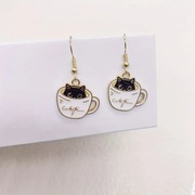 kotki w filiżance z kawą - kolczyki