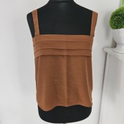 Bluzecza na ramiączkach roz 40