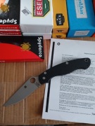 Nóż składany Spyderco Military 2 Black G10, Satin kolor czarny białe.