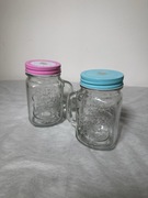 Dwa kubki na napoje słoiki ozdobna zakrętka