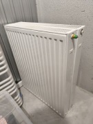 Grzejnik stalowy RADSON 90cm X 72cm