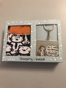 Świąteczne skarpety i świąteczny brelok z kotkami - nowe, oryginalne!