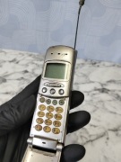 Stary telefon komórkowy Mitsubishi unikat 