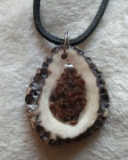 Wisiorek z rogu jelenia nr 25