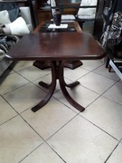 stolik kawowy tekowy