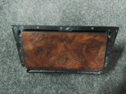 Mercedes Benz W124 popielniczka przód, deski rozdzielczej