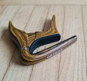 Ortega OCAPOUKE-WND / Kapodaster do ukulele + pokrowiec / banjo / mandoliny