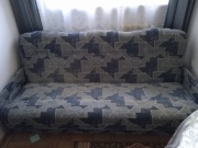 Wersalka z cienkimi bokami 