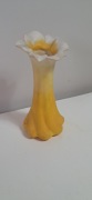 Uroczy wazon ceramiczny Kwiat – Vintage  Retro – Żółty