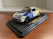 Burago 1:24 Porsche 911 Carrera