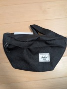 Nerka Herschel hip pack