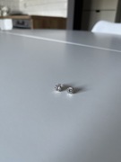 Kolczyki z diamencikami sztywty