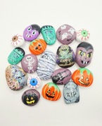 Kamyczki kamienie ręcznie malowane Halloween mumia duszki duch dynia wampir
