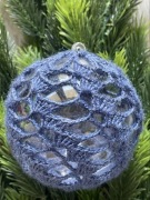 Bombka szydełkowa - rękodzieło - kolor niebieski