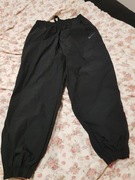Spodnie Nike Nowe 1.46