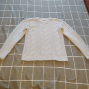 Elegancki sweterek rozm. 152