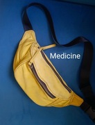 MEDICINE NERKA SASZETKA KOLOR MUSZTARDOWY 